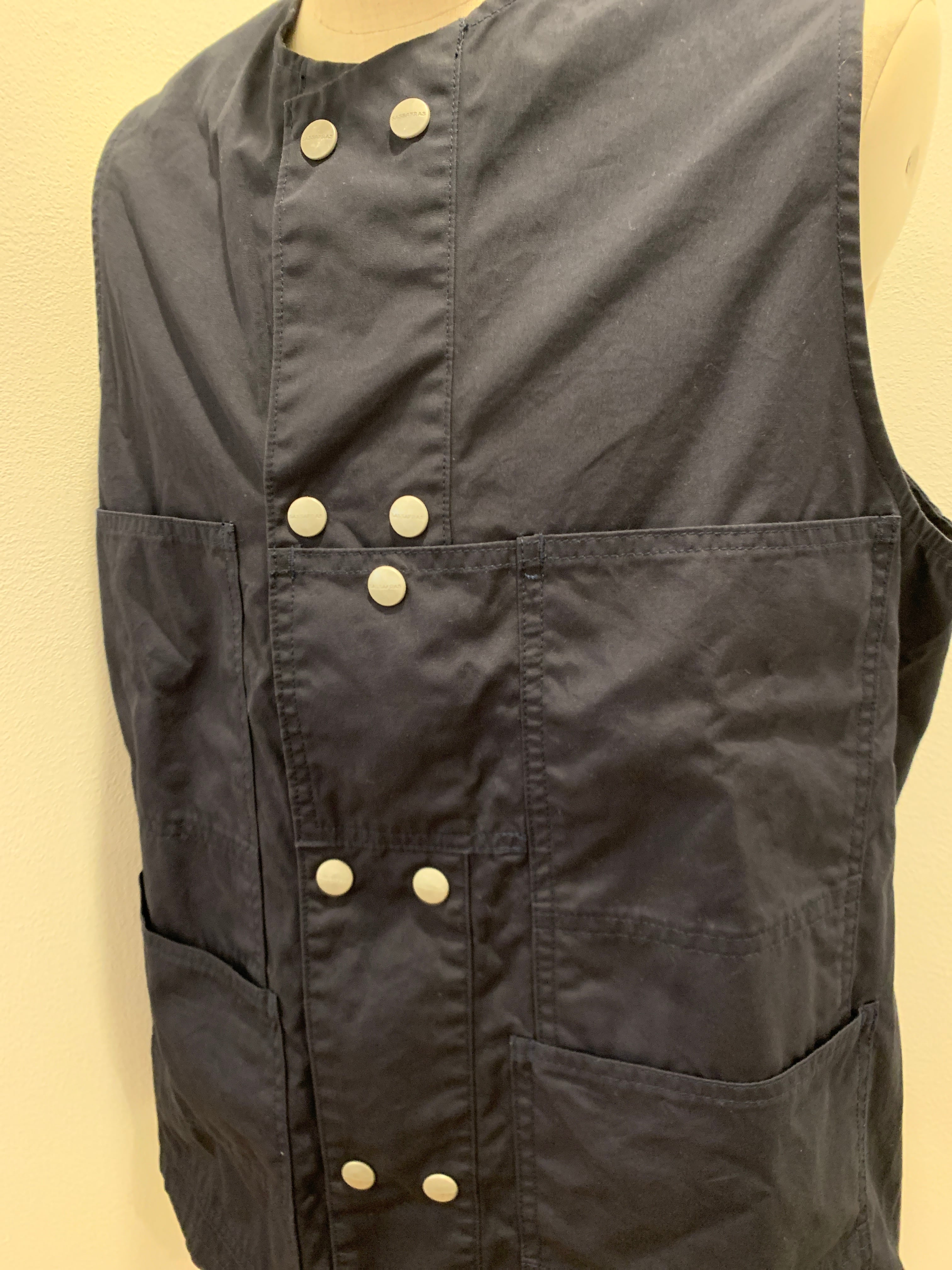 sassafras SF191526 blower bud vest 黒　M