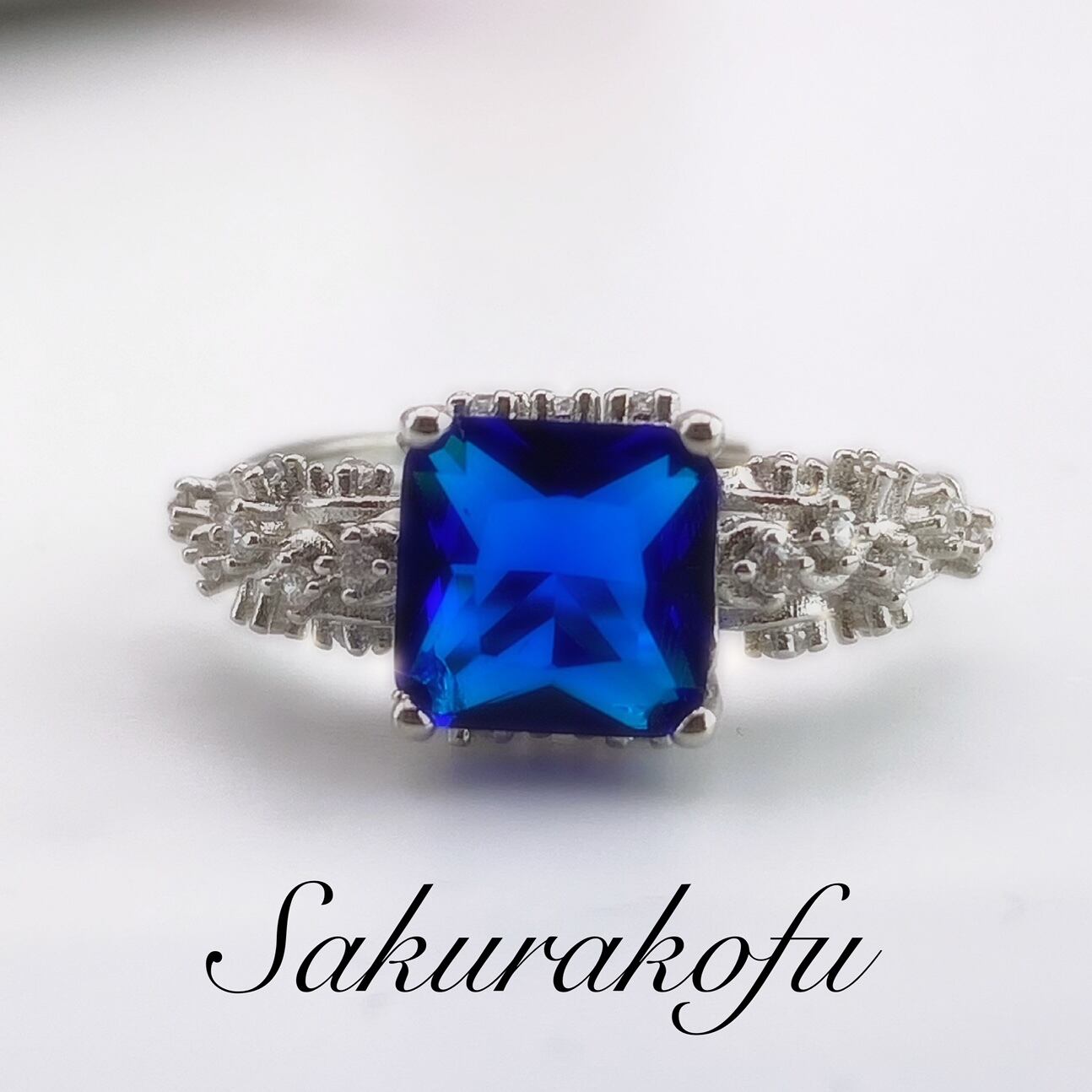 D133 レディース 指輪 リング 人気デザイン サファイア キュービックジルコニア シルバーリング フリーサイズ