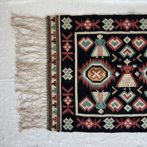 Handwoven Fabric / Röllakan / Girls