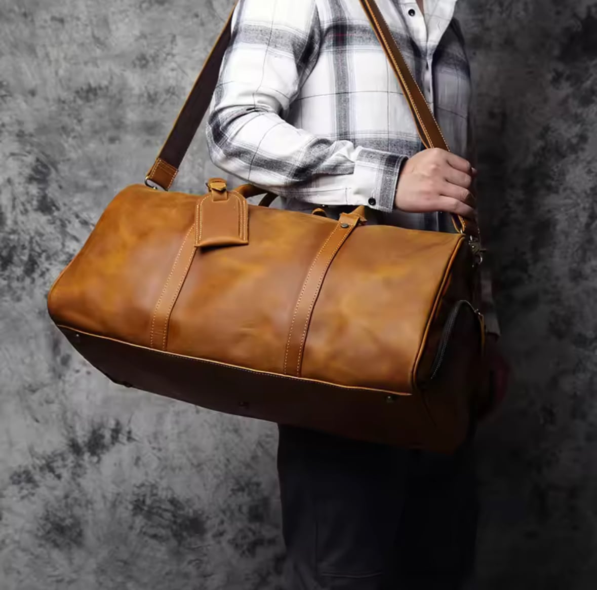 Voyager Tan ボストンバッグ レトロブラウン 大容量 牛革 | GRADO