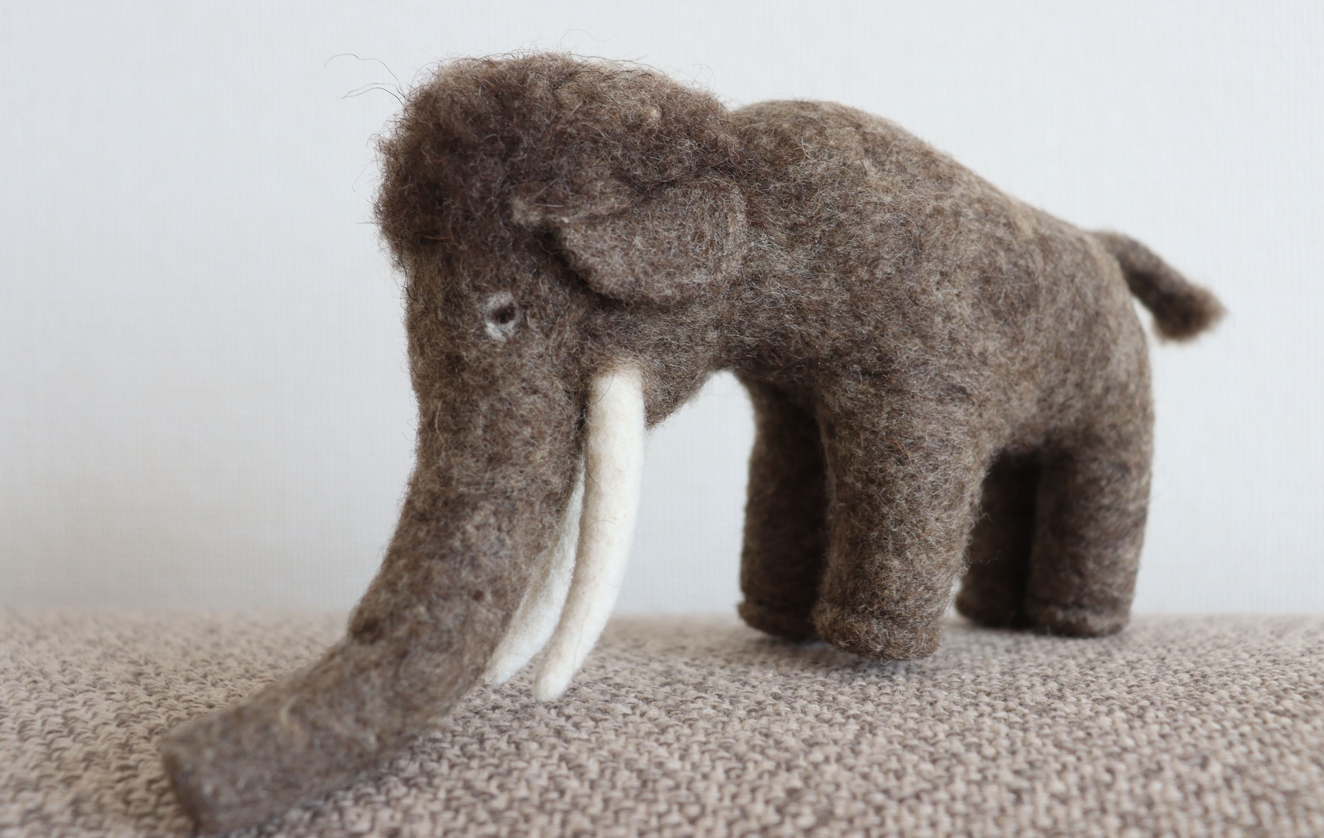 フェルトの動物シリーズ マンモス