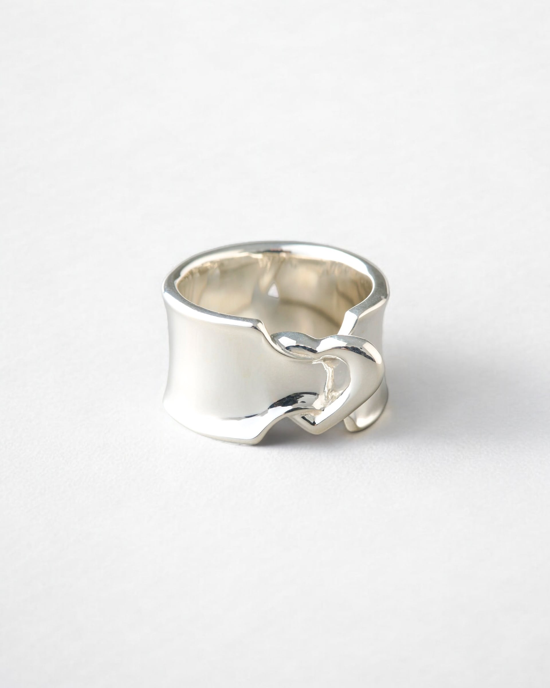 ribbon LOVERING.幅広 SILVER925 #00614-sv りぼんラブリング幅広/シルバー925