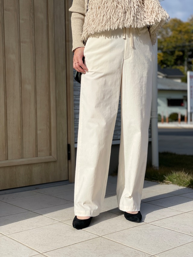 1点モノの上質シリーズ◆微起毛ストレートパンツ