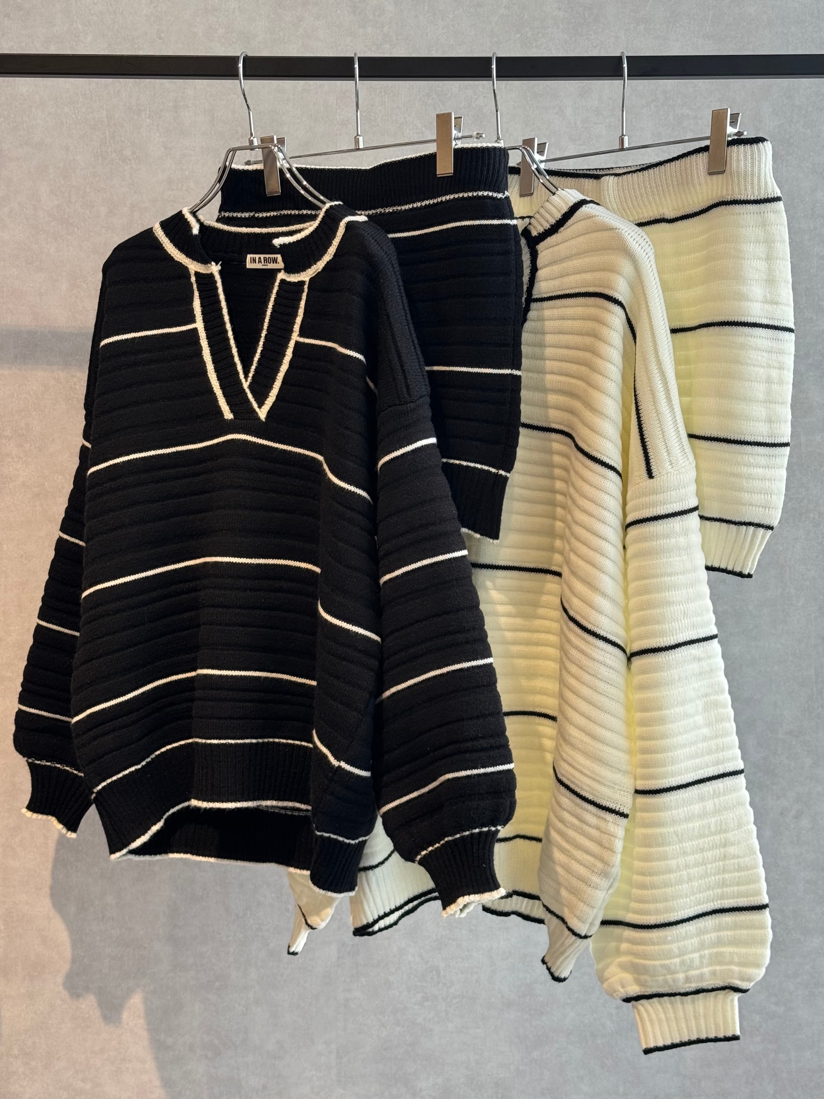 piping border knit skirt setup