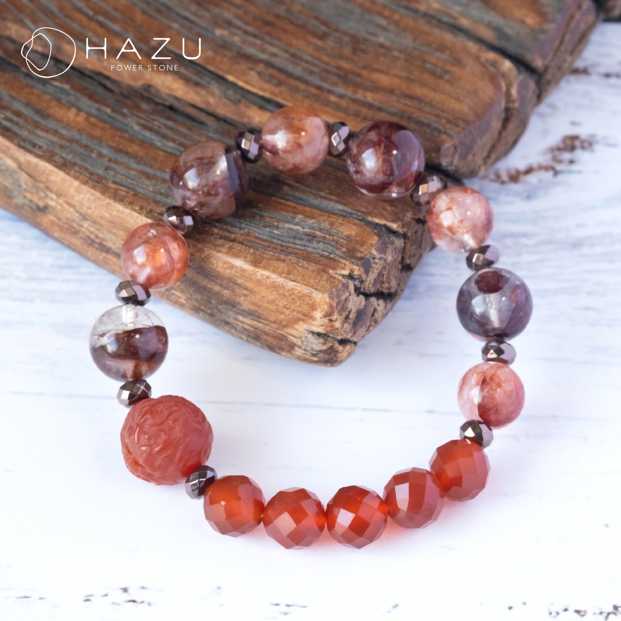 【再販】勇気とパワーをくれる赤い龍神ブレス［ライモナイトインクォーツ／カーネリアン／レッドアゲート／ヘマタイト］