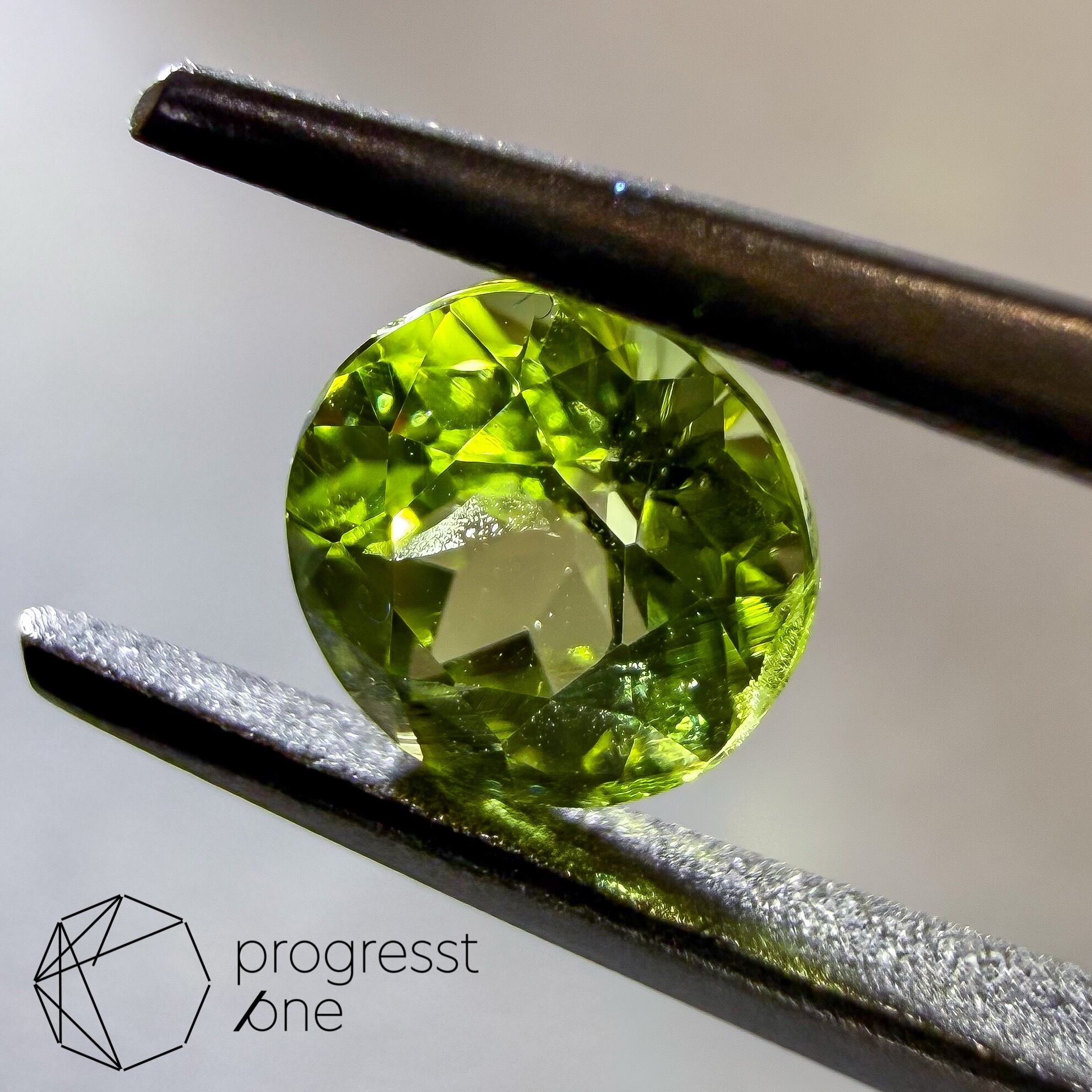 マリガーネット0.77ct | progresstone