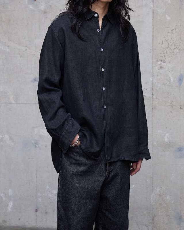 wide fit black linen shirt / box silhouette / From EUROPE