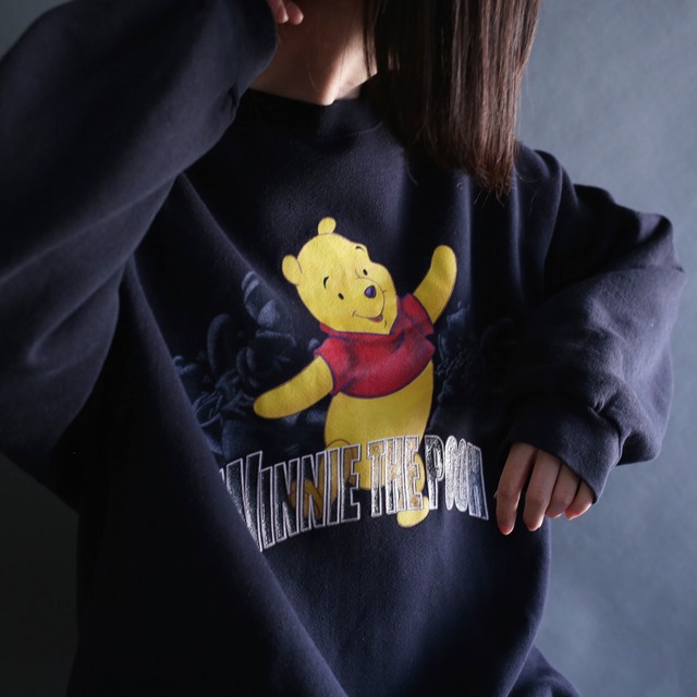 dark shadow Pooh black loose sweat