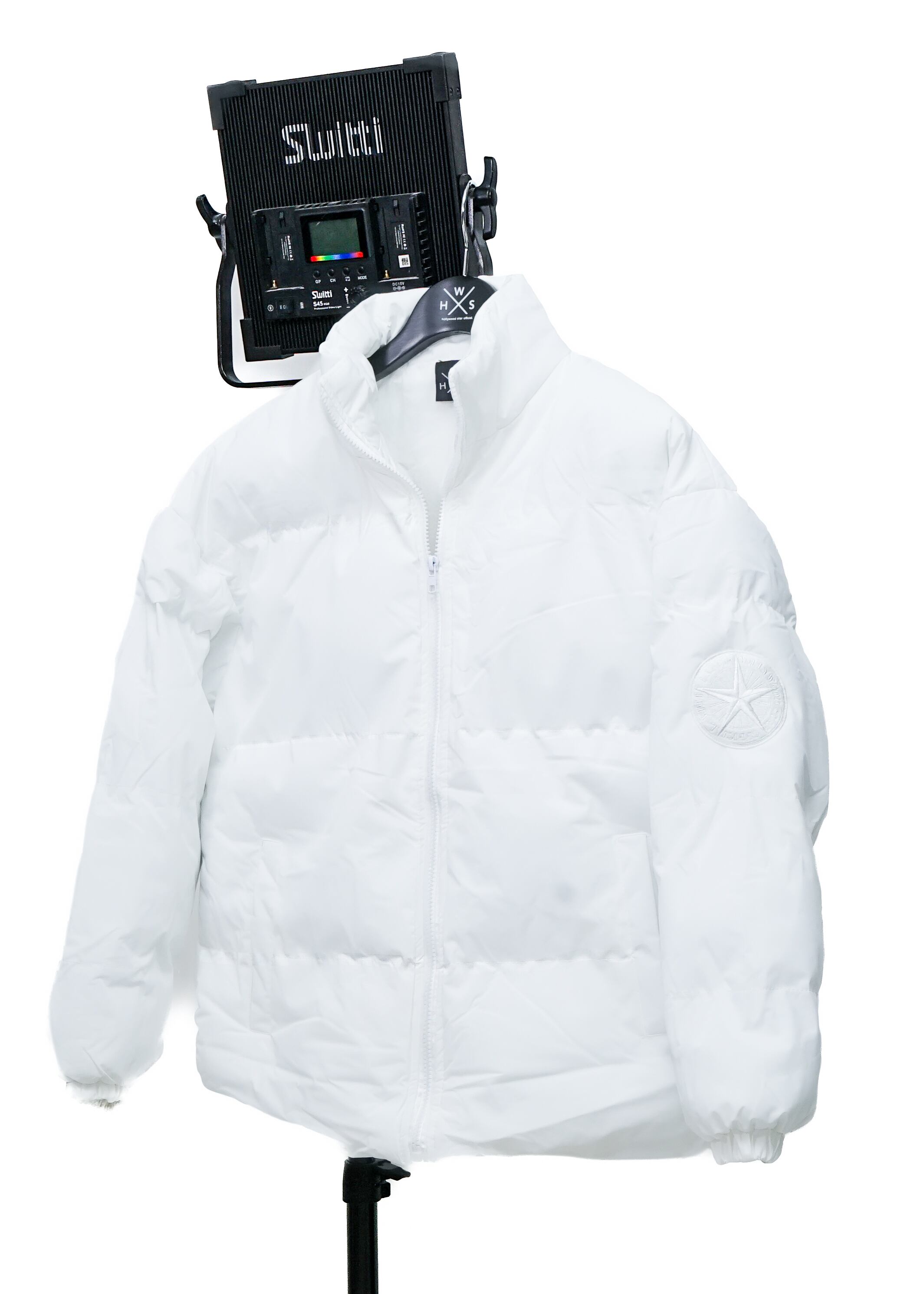 58.WHITE LABEL PUFFY JACKET | HOLLYWOOD STAR OFFICIAL powered by BASE