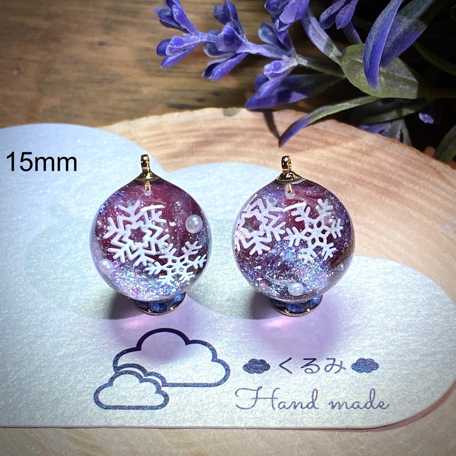 レジンピアス イヤリング 雪の結晶 まん丸 15mm レッド