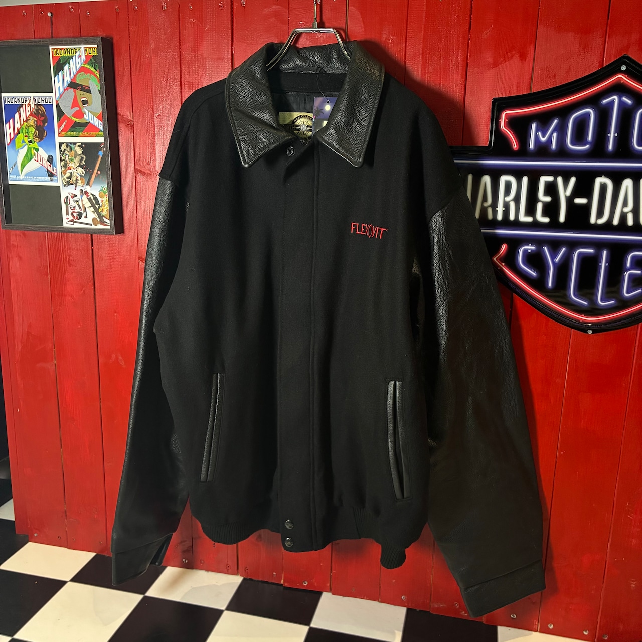 90s カナダ製|本革×ウール|オールブラック スタジャン