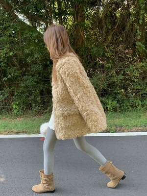 (予約)poster / Poodle Fur Jacket / 2color