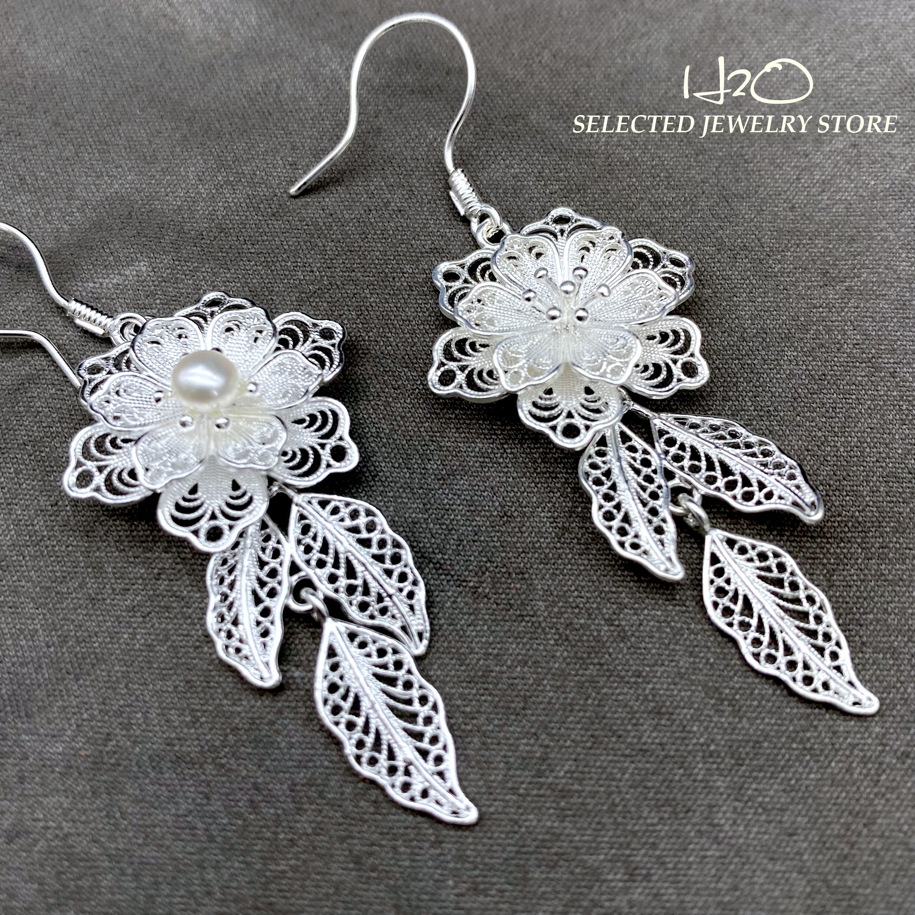 透かし模様 ピアス | agete(アガット)公式オンラインストア agete