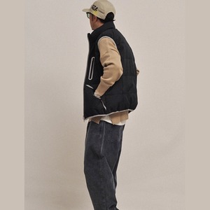 マウンテントレース・90ダウンベスト K5533