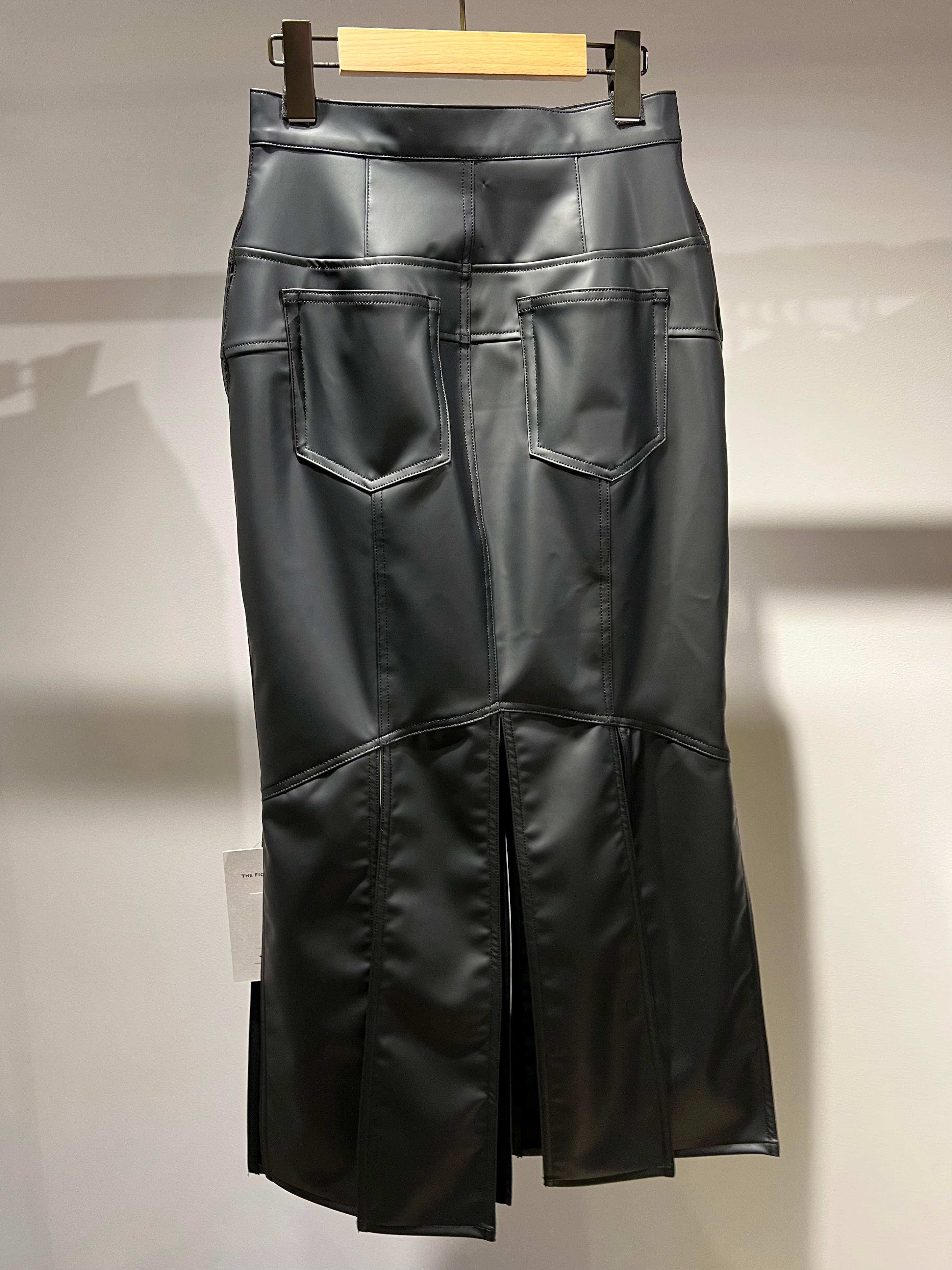 FETICO フェティコ / FAUX-LEATHER SLIT SKIRT | TRENTオンライン 