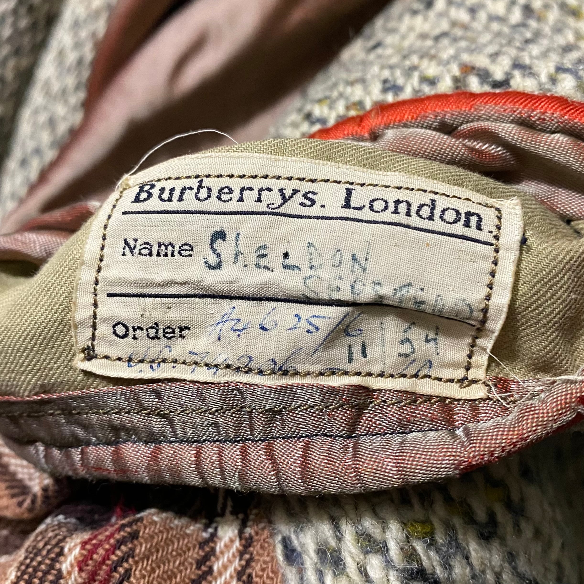 vintage 1950's BURBERRYS irish tweed single coat | NOIR ONLINE vintage 1950's BURBERRYS irish tweed single coat | NOIR ONLINE