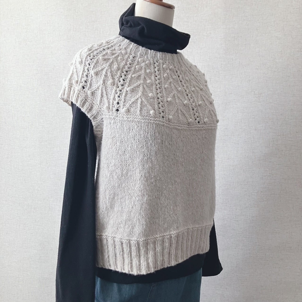 春 ハンドメイド ニット 羊毛 ベスト 半袖 手つむぎ 手編み 毛糸