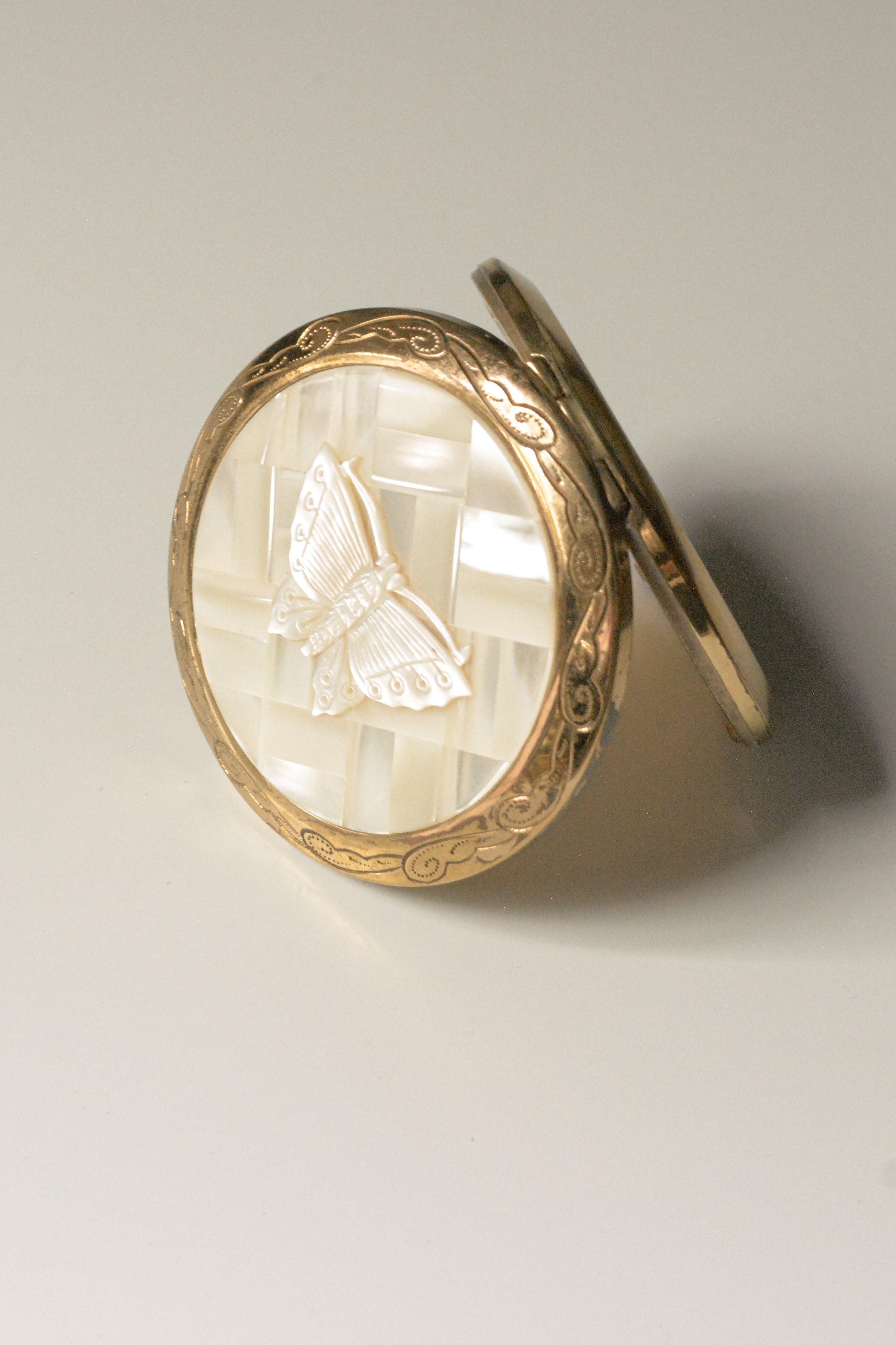vintage Mother of Pearl Butterfly compact