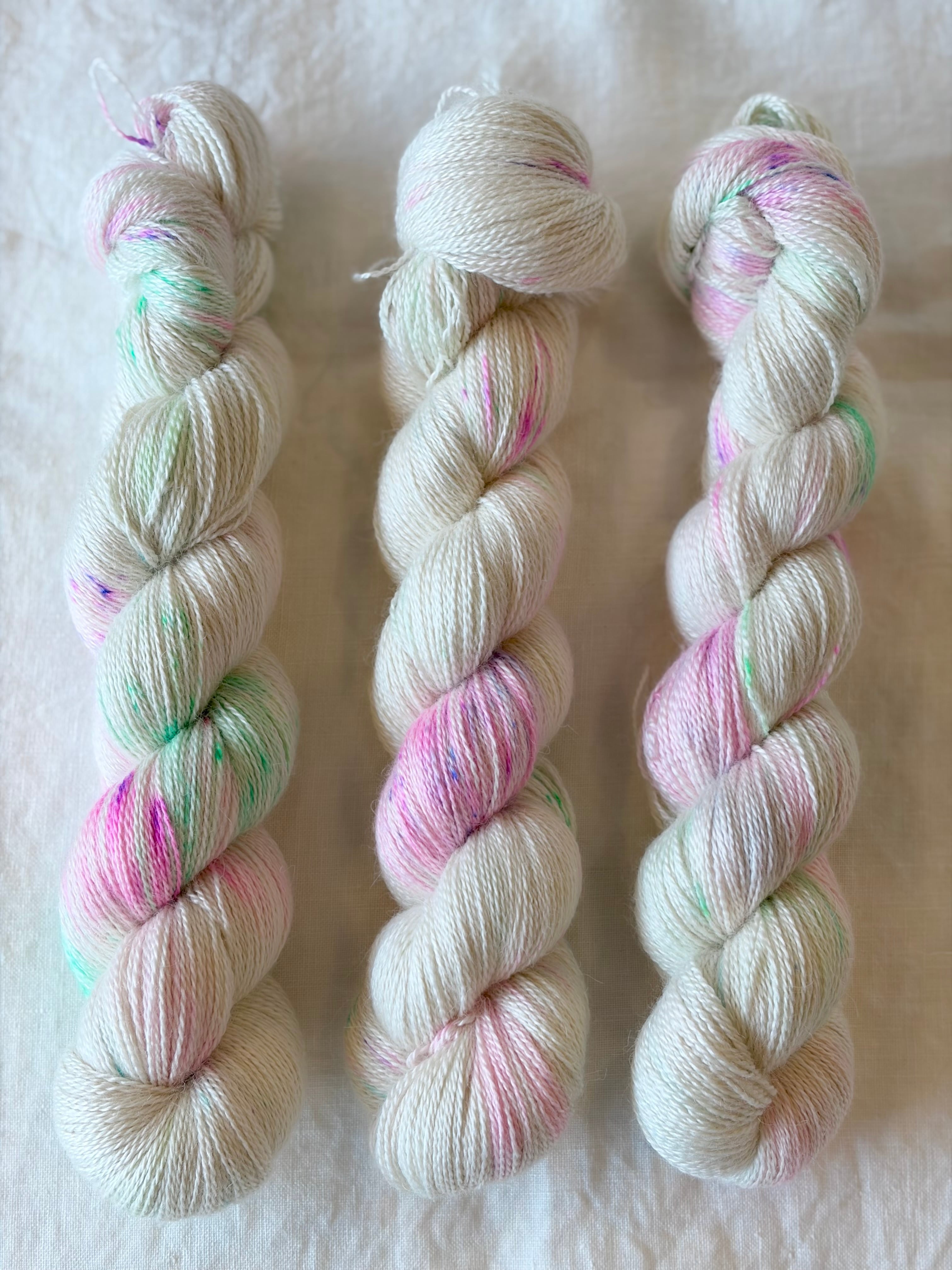 kuen yarn