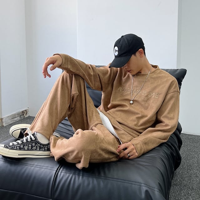 【予約販売】メンズ セットアップ 上下 長袖 刺繍 バッグデザイン グレー/ブラウン スエット ジップアップパーカー フード ルーズ 男前 スエット 韓国 パンツ セット ジム カジュアル 部屋着 リラックス ルームウエア 韓国 トレンド 大きいサイズ M/L/XL/2XL