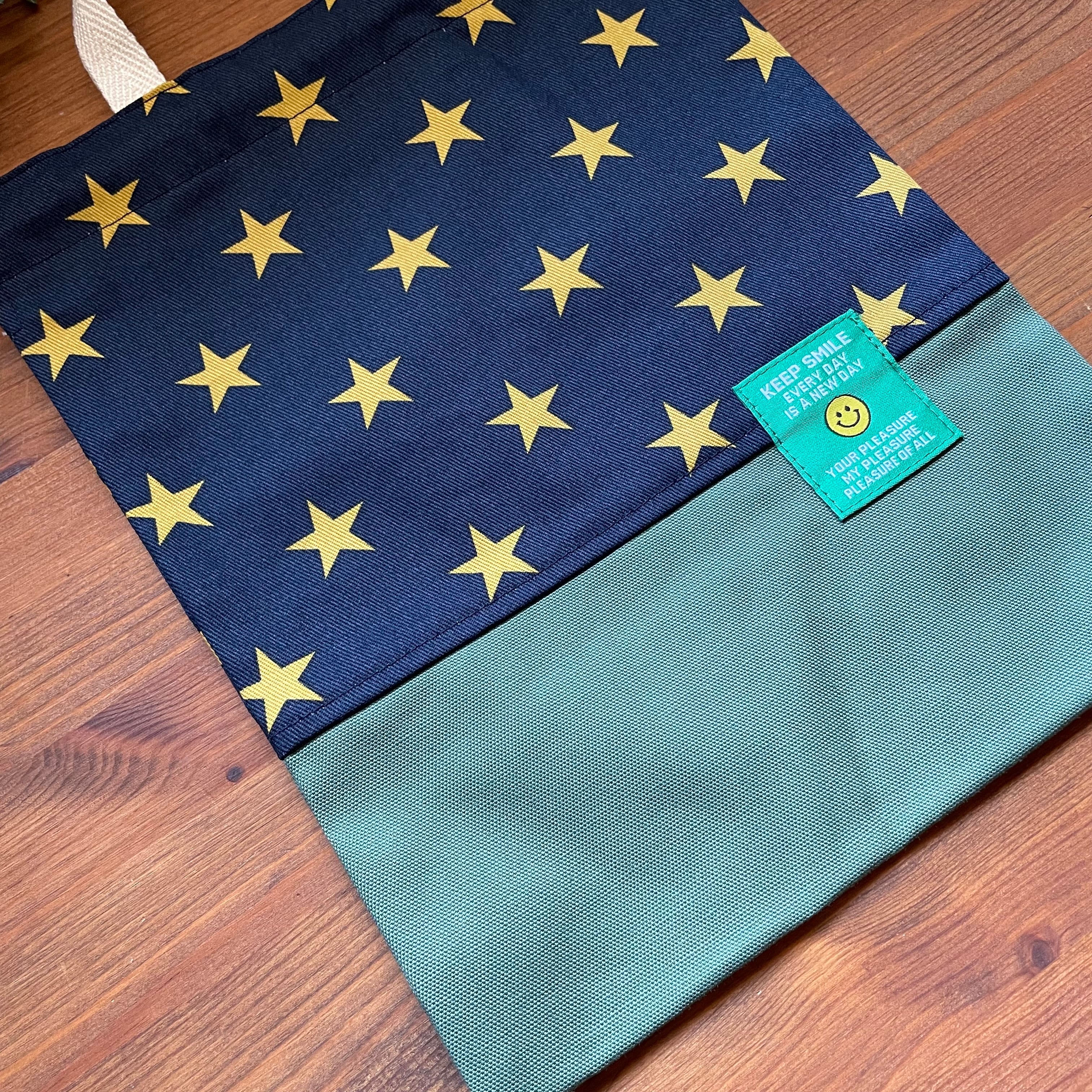 持ち手付きんちゃく＊縦24.5×横20＊学校＊幼稚園＊お道具袋＊男の子