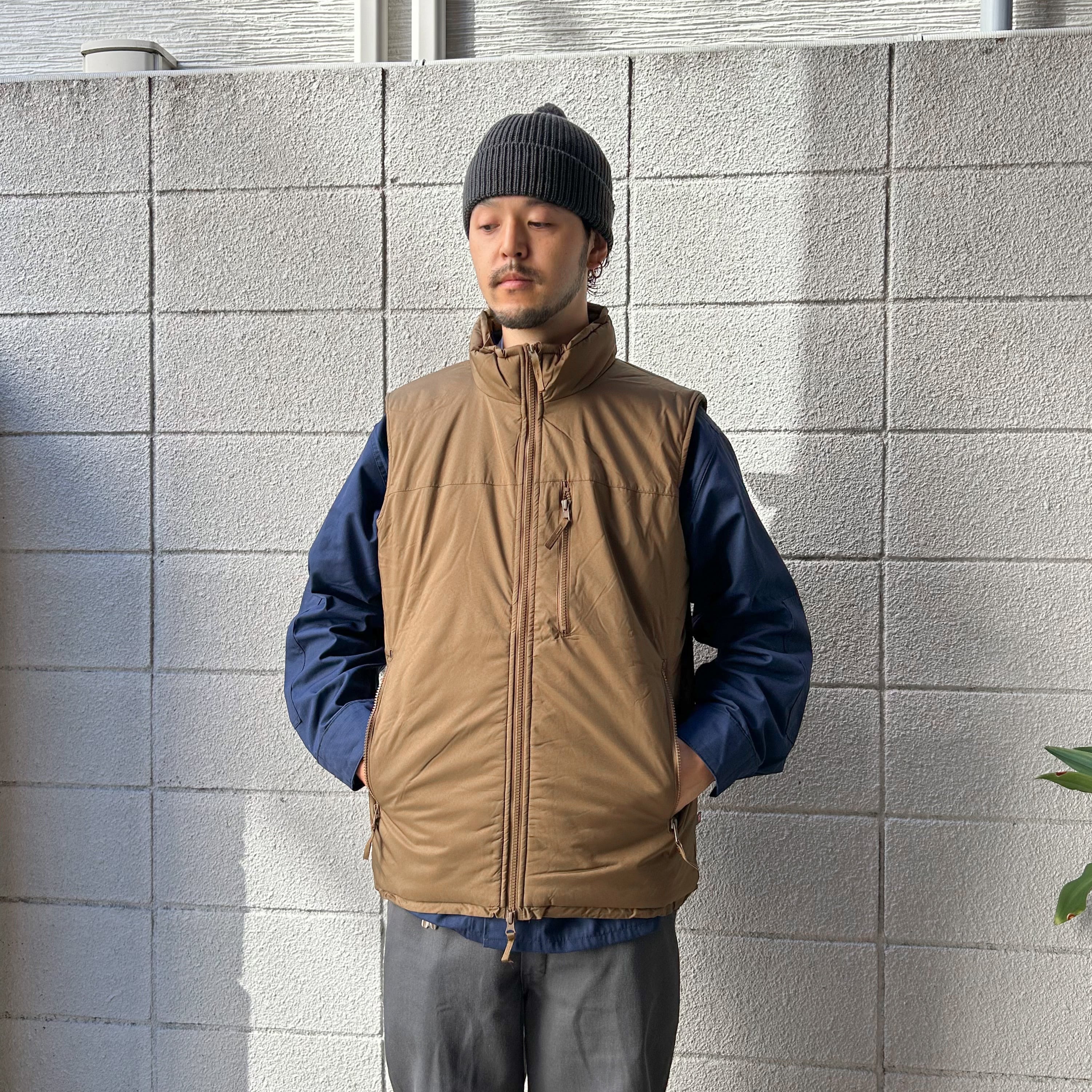 BAF社 ECWCS LEVEL7 PRIMALOFT VEST - BLACK COYOTE (レベル7 エクワックス プリマロフト PCU ベスト  ミリタリー ブラック コヨーテ 新品)