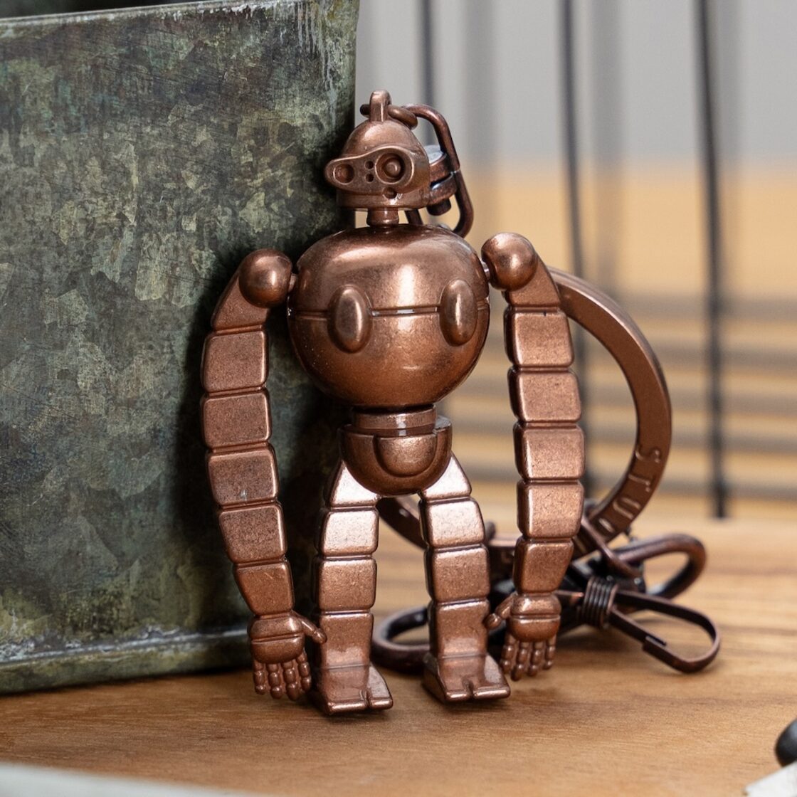 再入荷】天空の城ラピュタ メタルキーリング ロボット兵（3551） | PAY ID