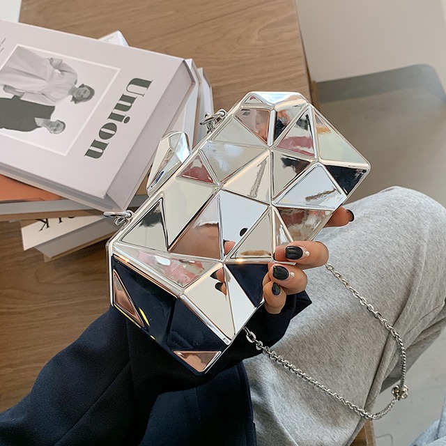 オールマッチミニチェーンスモールバッグメスバッグ2020新しい流行のファッションニッチデザインショルダーバッグネットレッドメッセンジャーバッグ 手作りハンドバック74216101869