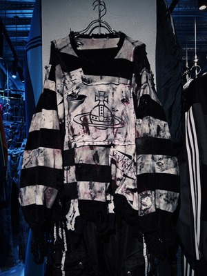 "vivid notes"Orb graphic design damage&docking knit