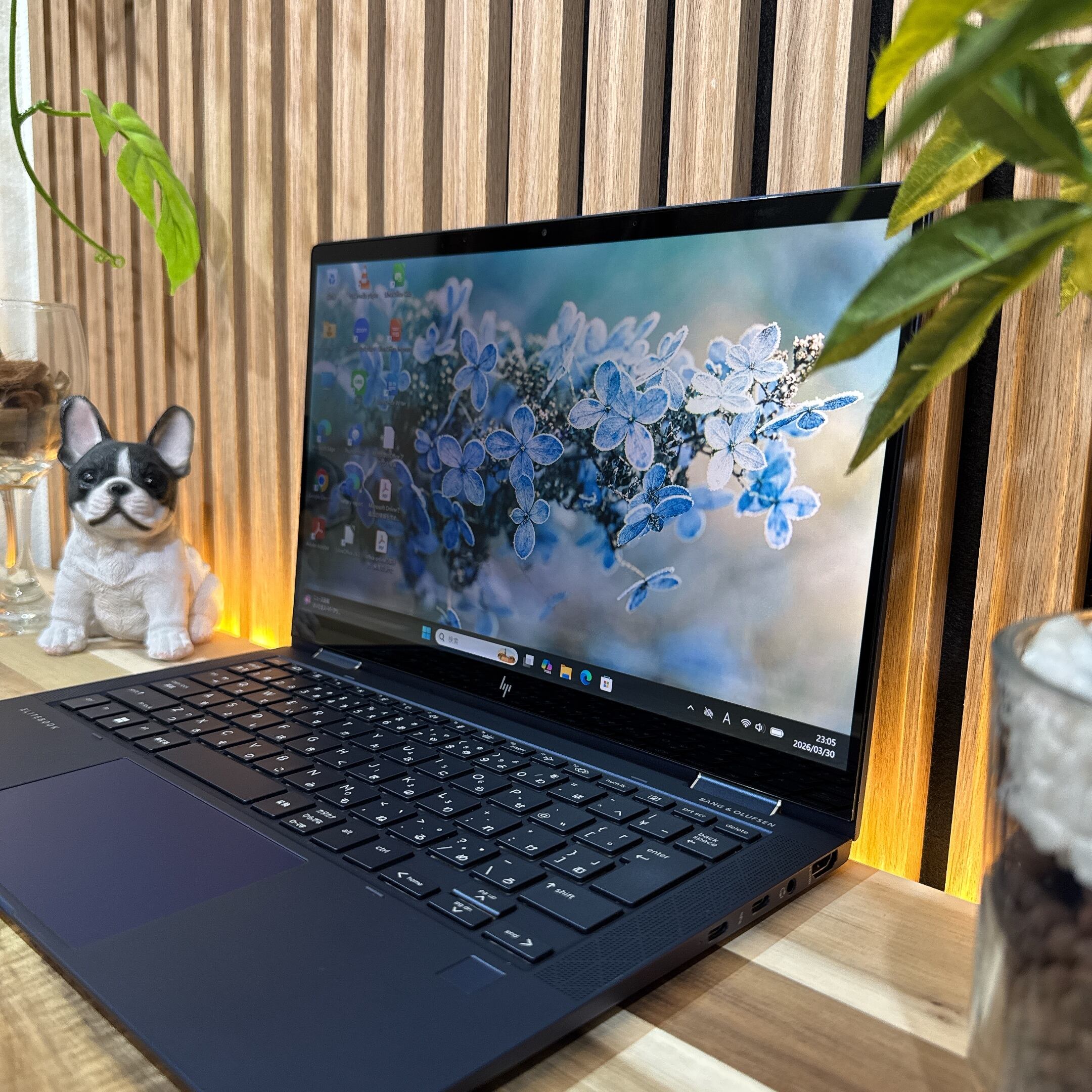 公式ショップ限定価格❣️/ 準美品《最上位i7搭載》HP Elite Dragonfly