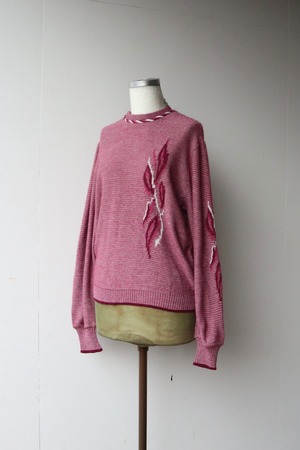leaf embroidery knit tops