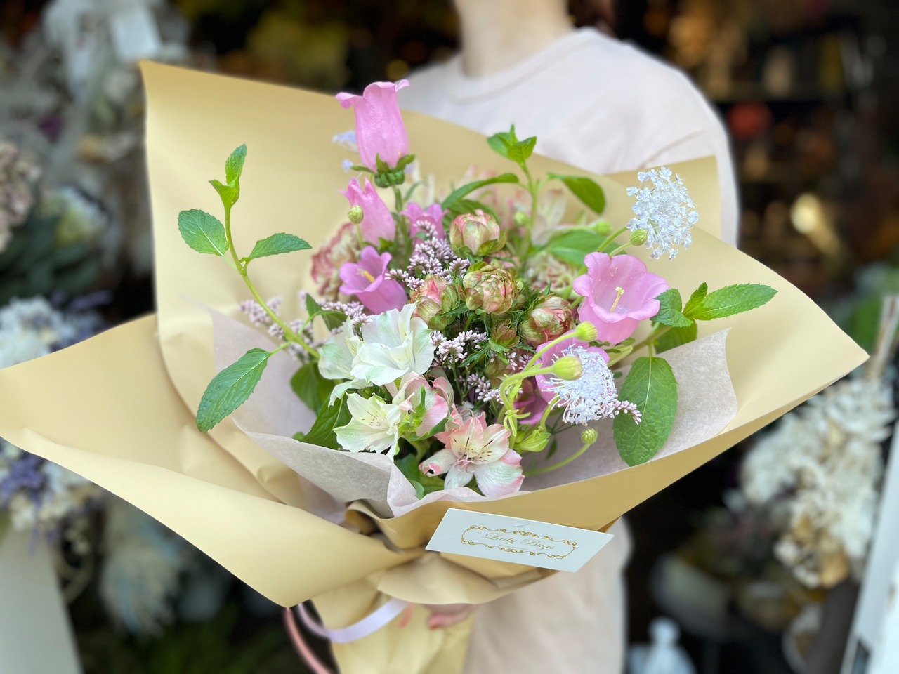 【 生花定期便 】･:*+ 自分へのご褒美に  ＊3ヶ月プラン＊ ･:*+.