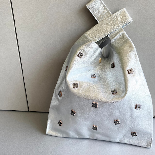 【1点のみ 20%off ¥49,500→¥39,600】 Leather mesh mini bag(グレーカラー）