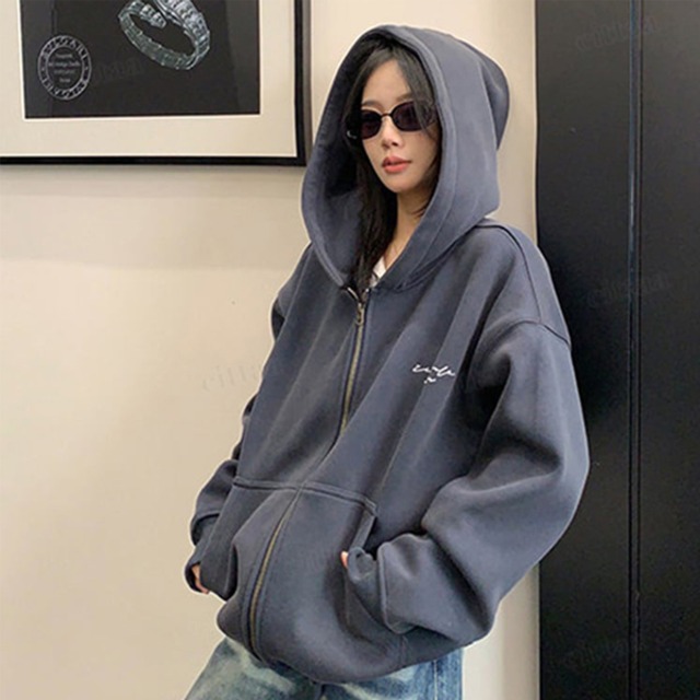 ★予約★D-930　2026新作♡ricecake筆記体刺繍ロゴジップアップフーディー　ネイビー