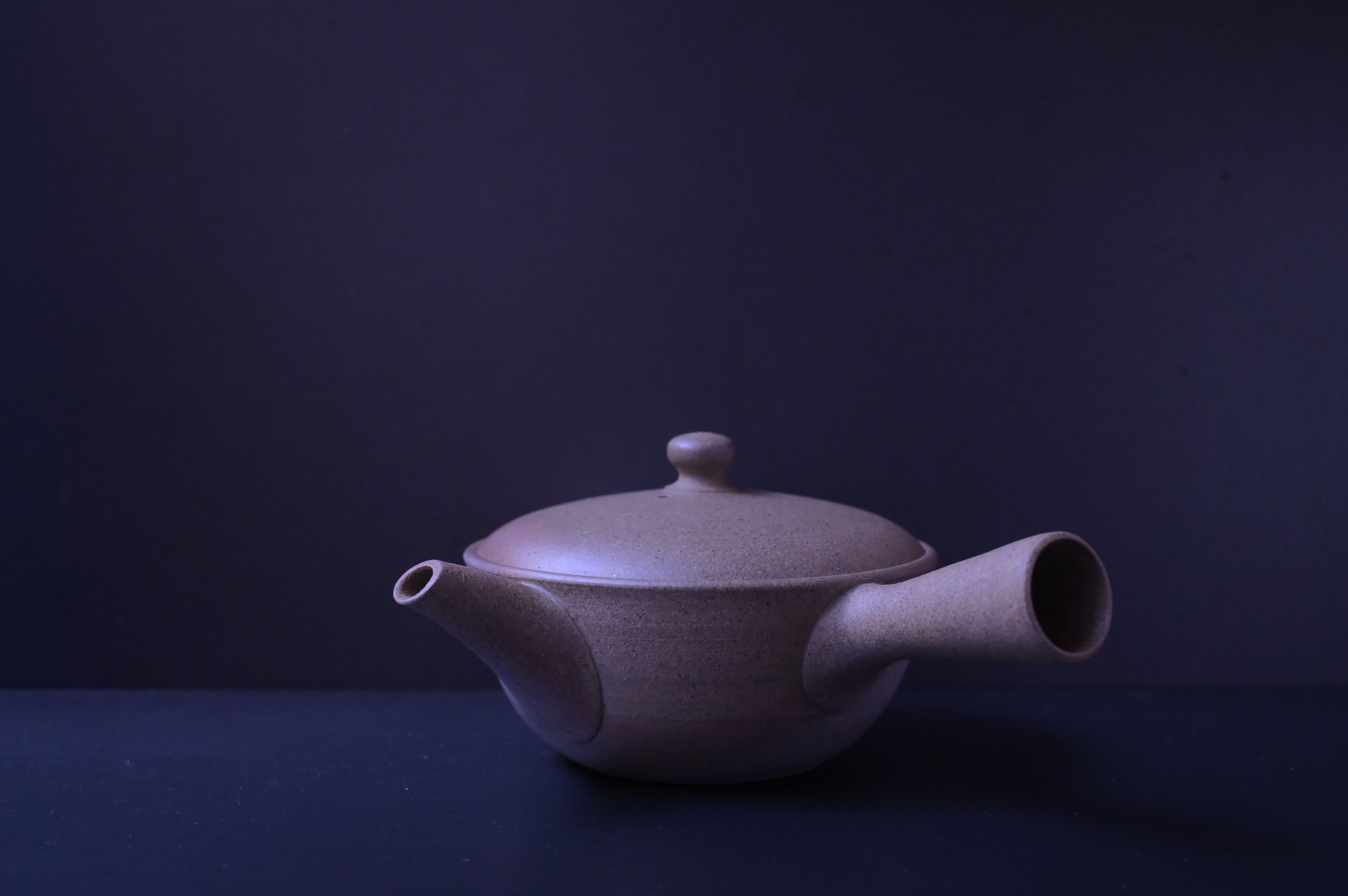 常滑焼　急須　伊藤成ニ 伊藤成二 / 朱泥 極平型急須（大） – HULS GALLERY TOKYO | 現代