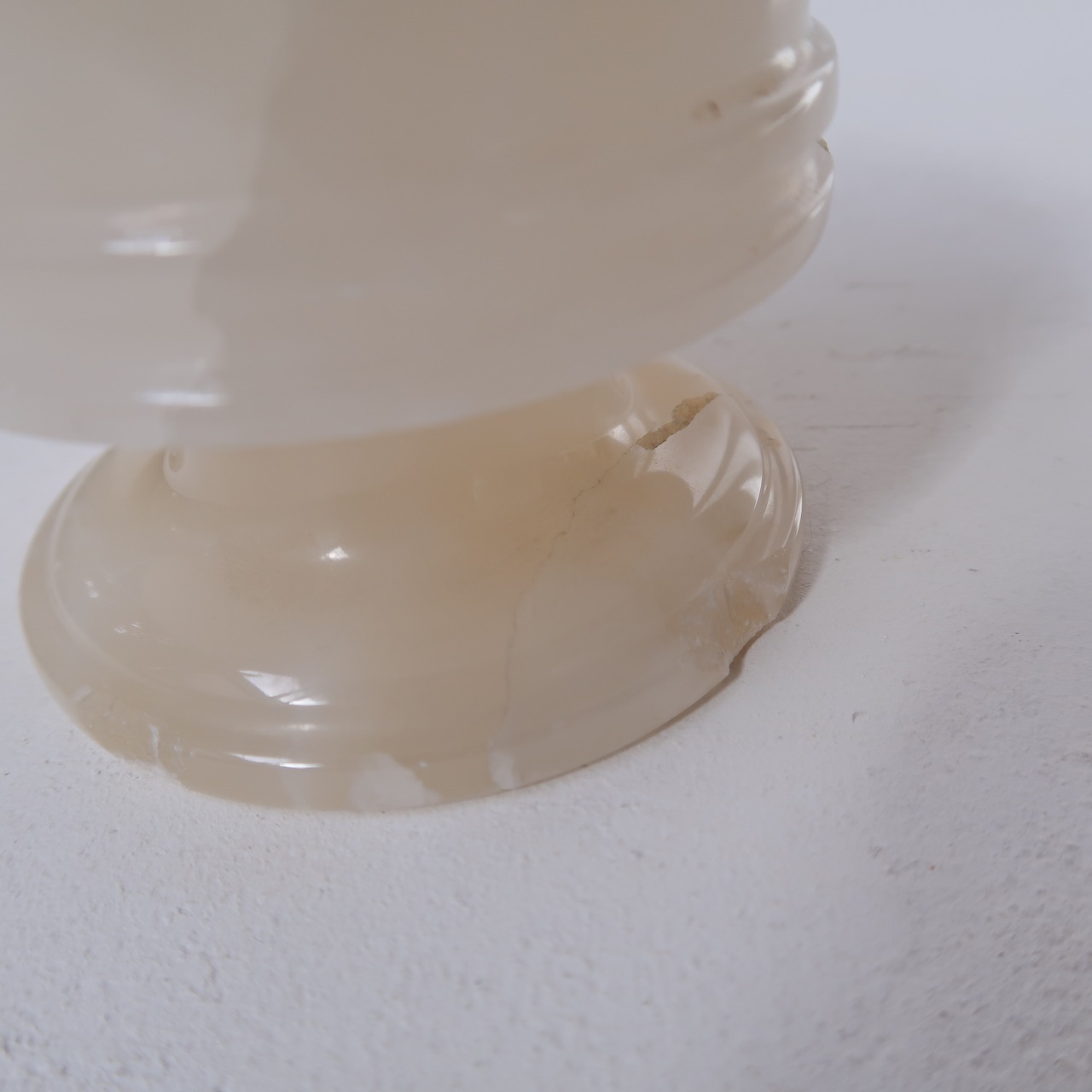 ホワイトなキャンドルホルダー