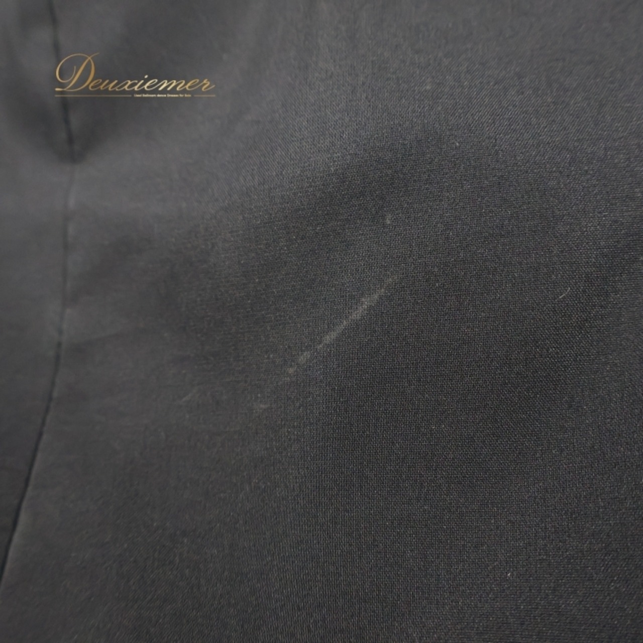 レディース トクコプルミエヴォル TOKUKO 1er VOL トップス ベスト ブラック系 黒 青 花柄 花 ボタン シンプル かわいい 日本製 フォークダンス カジュアル 普段着 ブルー系