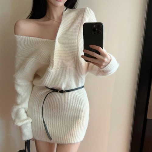 2色／Vネックリブニットワンピ ・12655