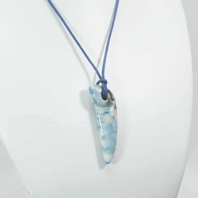 糸魚川翡翠 コン沢 青翡翠 ペンダントトップ 12.1g Itoigawa Blue 