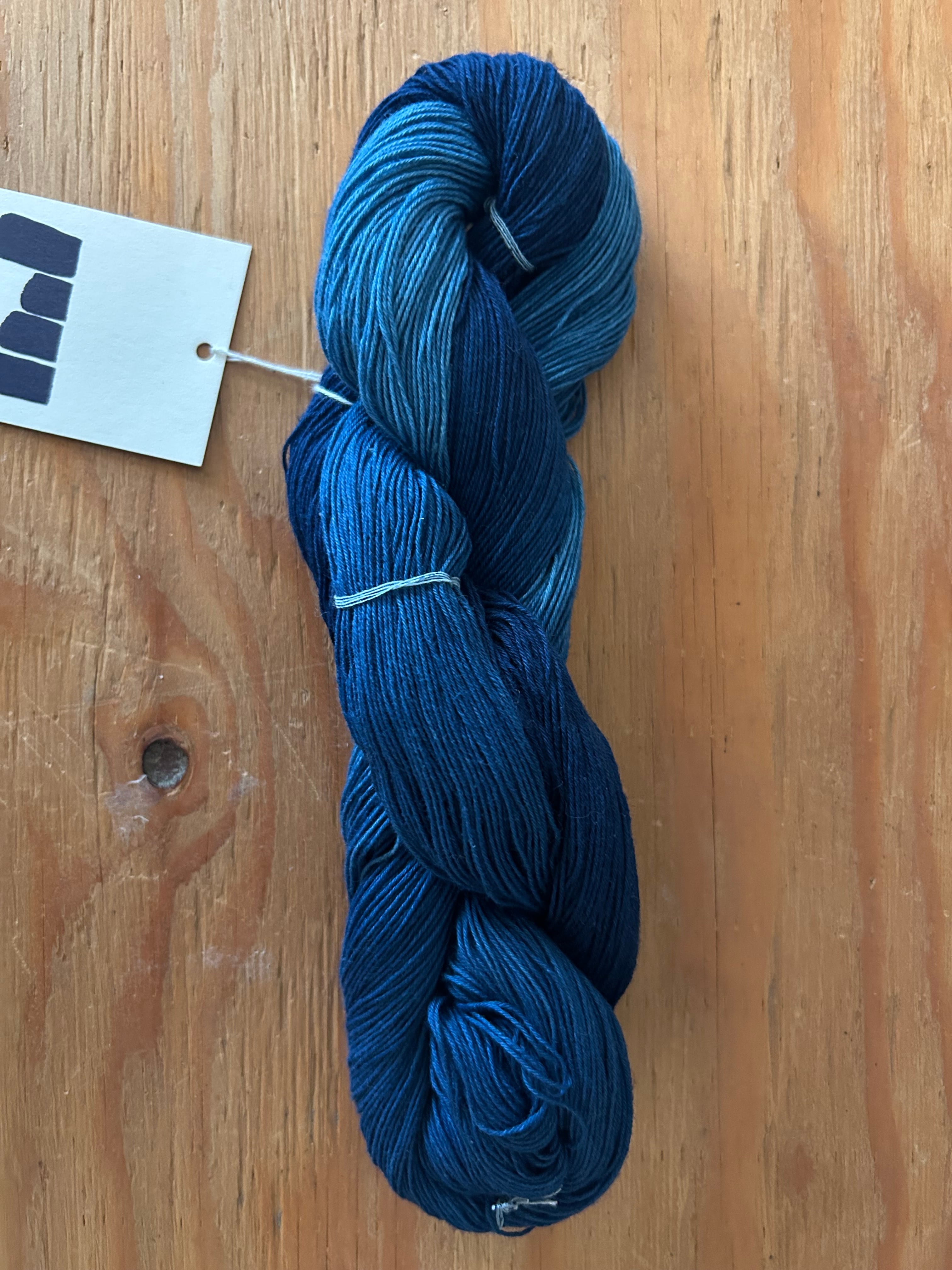 刺し子糸 20番手4本撚り SASHIKO | 草衣so-iオンラインショップ