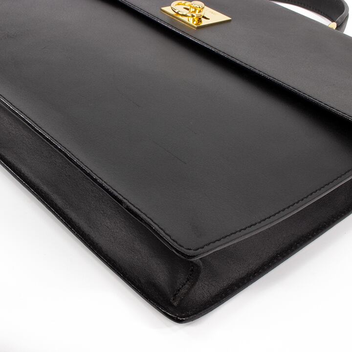 限界価格・送料無料・良品】CELINE・セリーヌ・ビジネスバッグ(人気