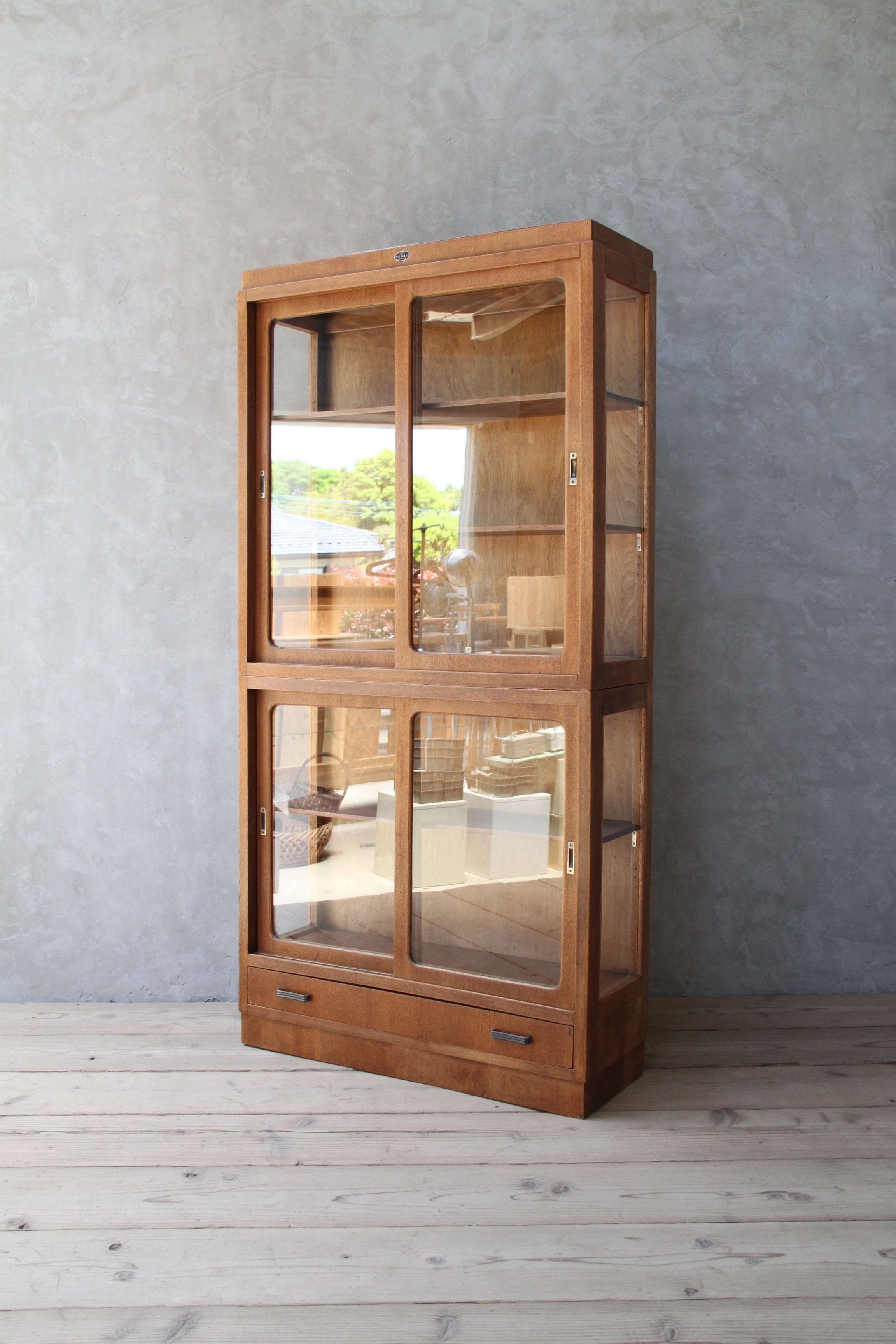 2段のガラスケース 古家具/アンティーク/ガラスケース//収納/ガラス棚