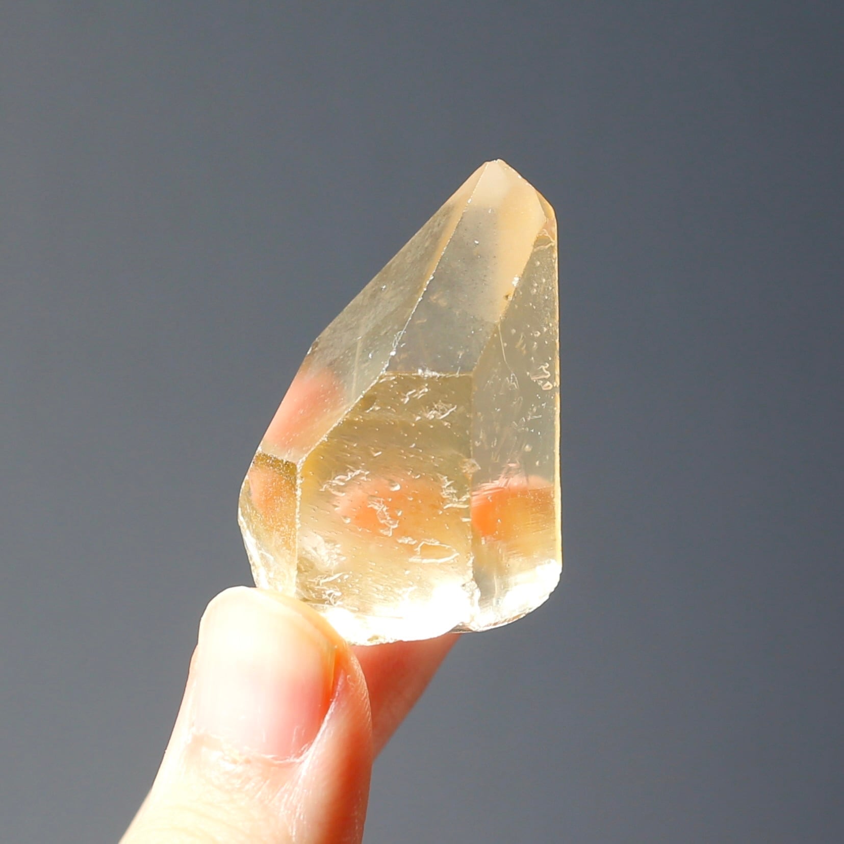 ゴールデンヒーラー クォーツ 原石 水晶 鉱物 希少石 天然石 | glanz licht