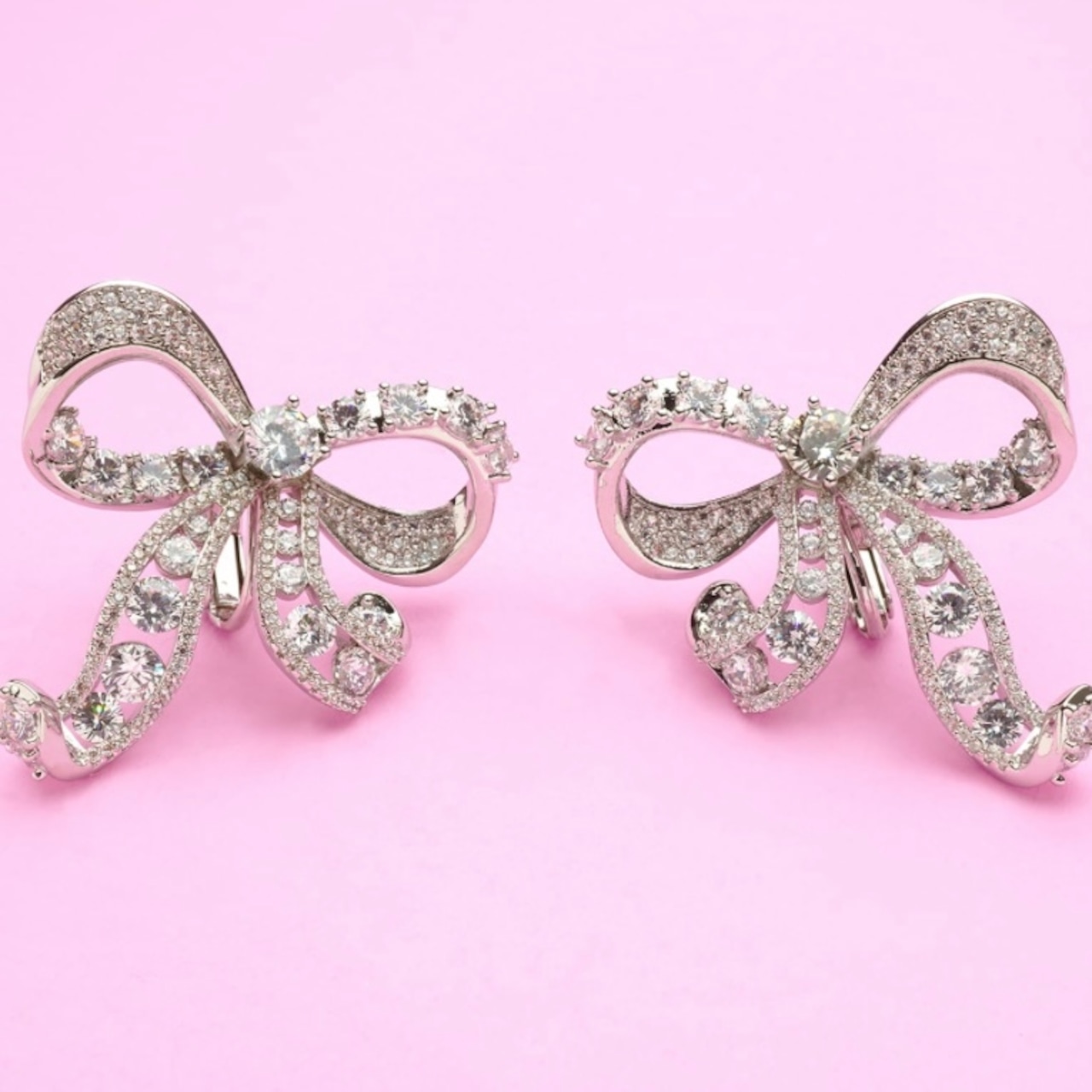 ホーリーリュバン ( ピアス / イヤリング )シルバー