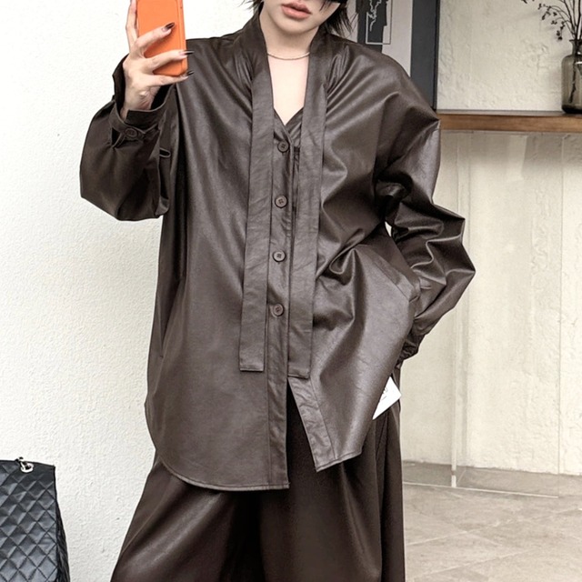 Tie neck faux leather shirt【2color】 C1586
