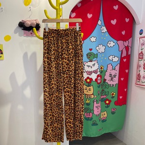 PLEATS! pants -にゃんにゃん
