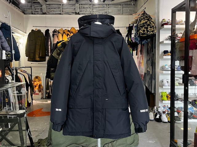 Supreme 700 FILL DOWN PARKA BLACK LARGE 10660