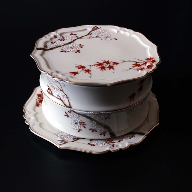 雲錦　四方輪花重