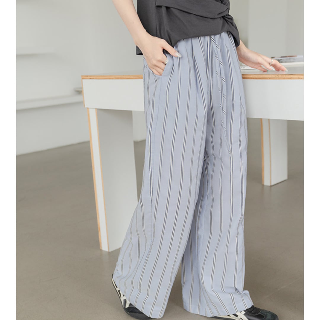 striped relaxed pants