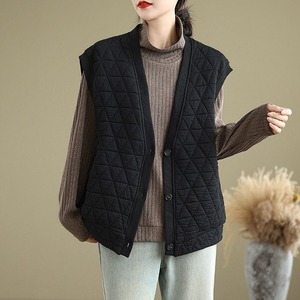 QUILTED V-NECK SLEEVELESS RELAXED FIT VEST M-18565